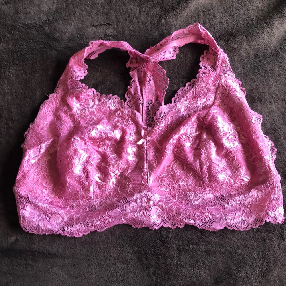 It’s a bright pink bralette
